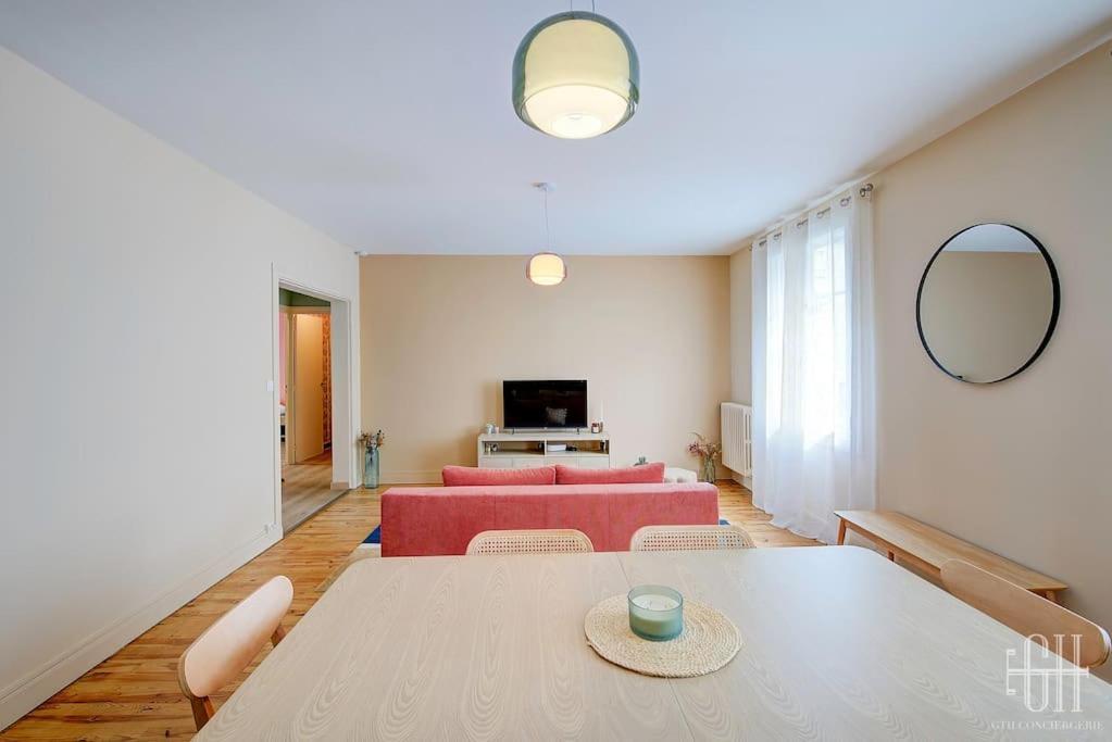 L'Oeillet - Place Plumereau Тур Экстерьер фото